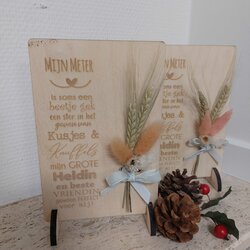 Staander "mijn meter" met boeketje droogbloemen